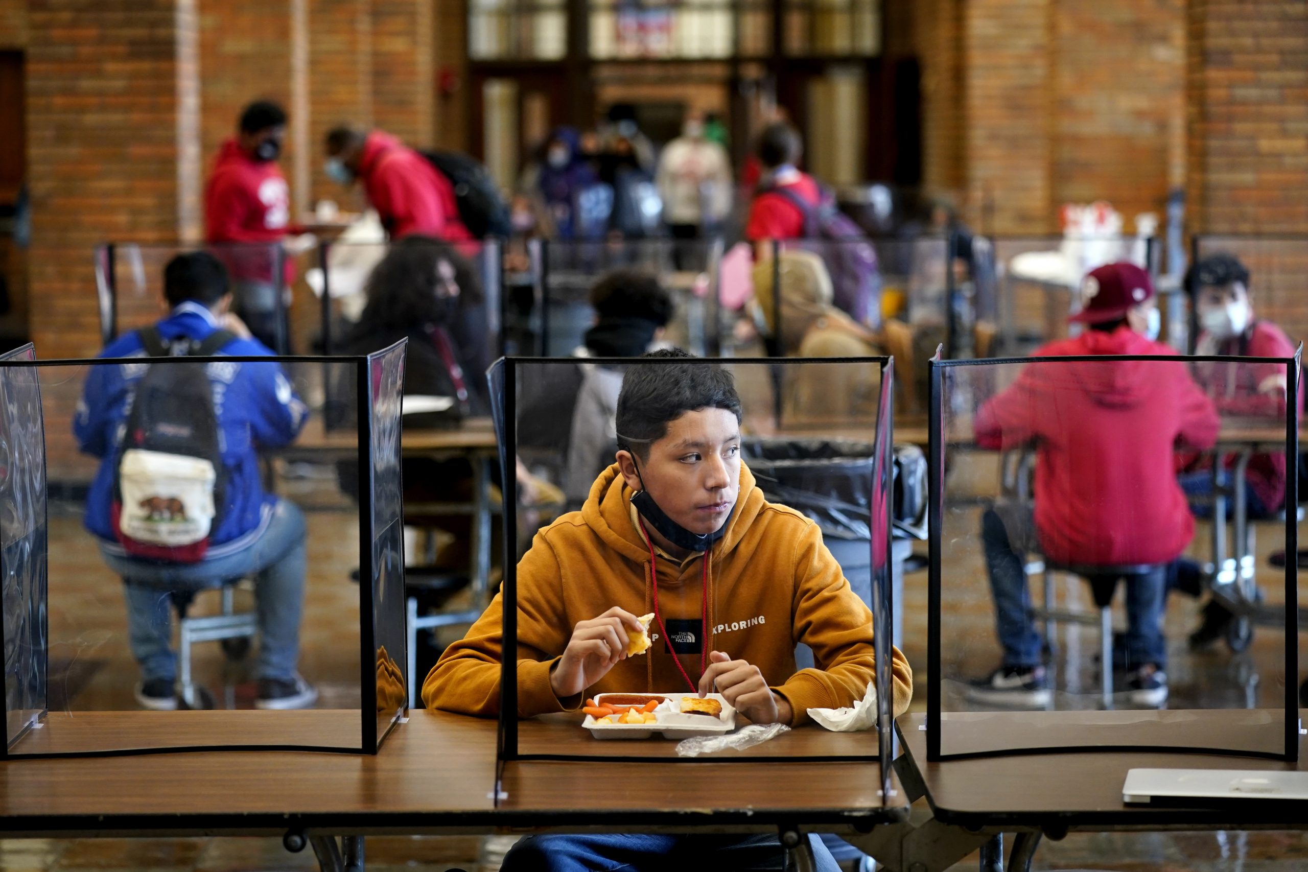 Classes resume in one of the last Kansas school districts to return to ...